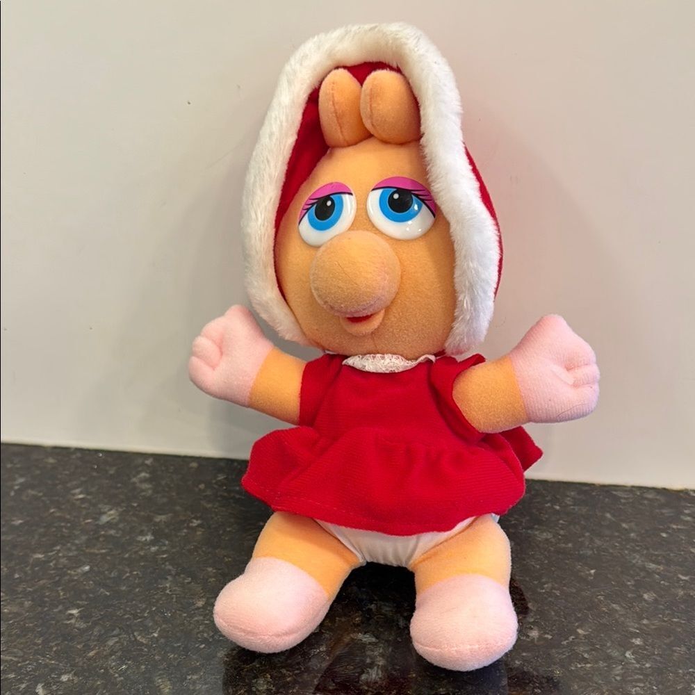 Vintage 1987 Plush 11” Miss Piggy Stuffed Animal Toy Plush
